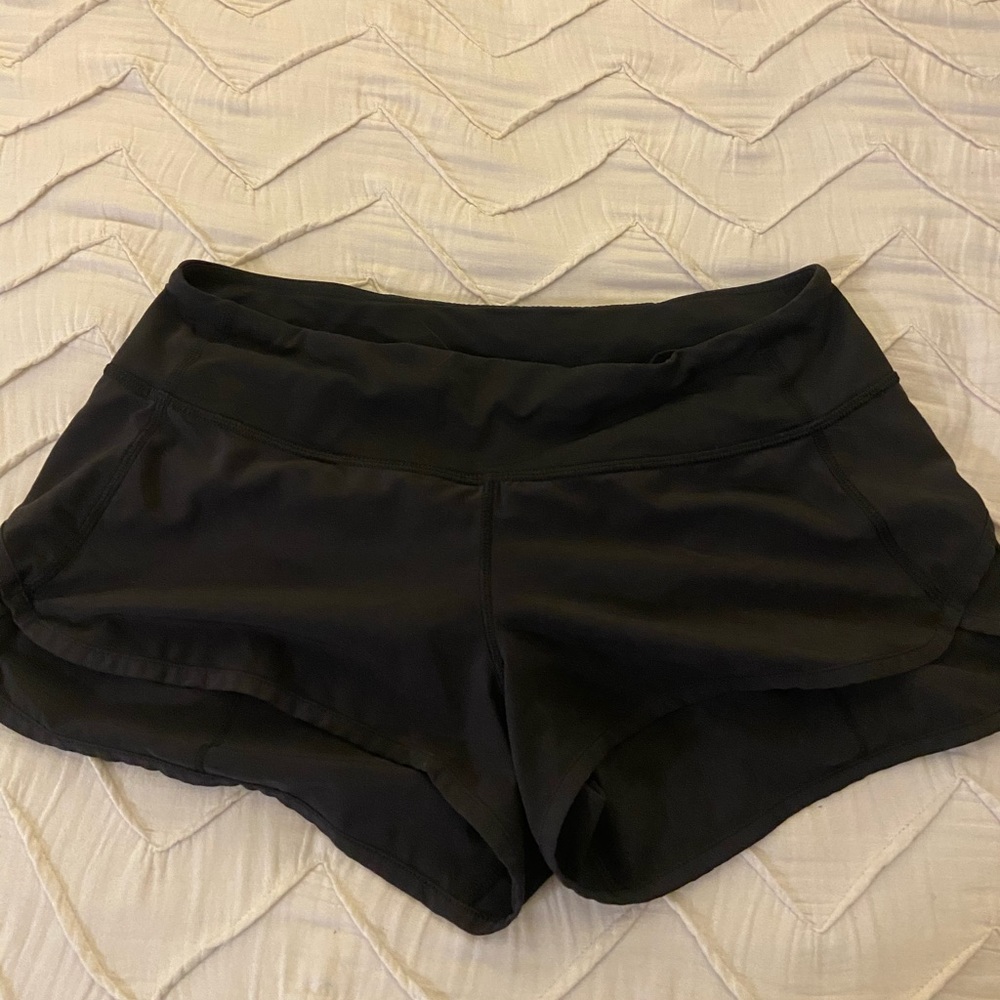 Lulu lemon speed up short with liner